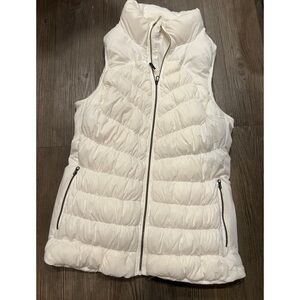 Tangerine Women's Ivory Puffer Vest